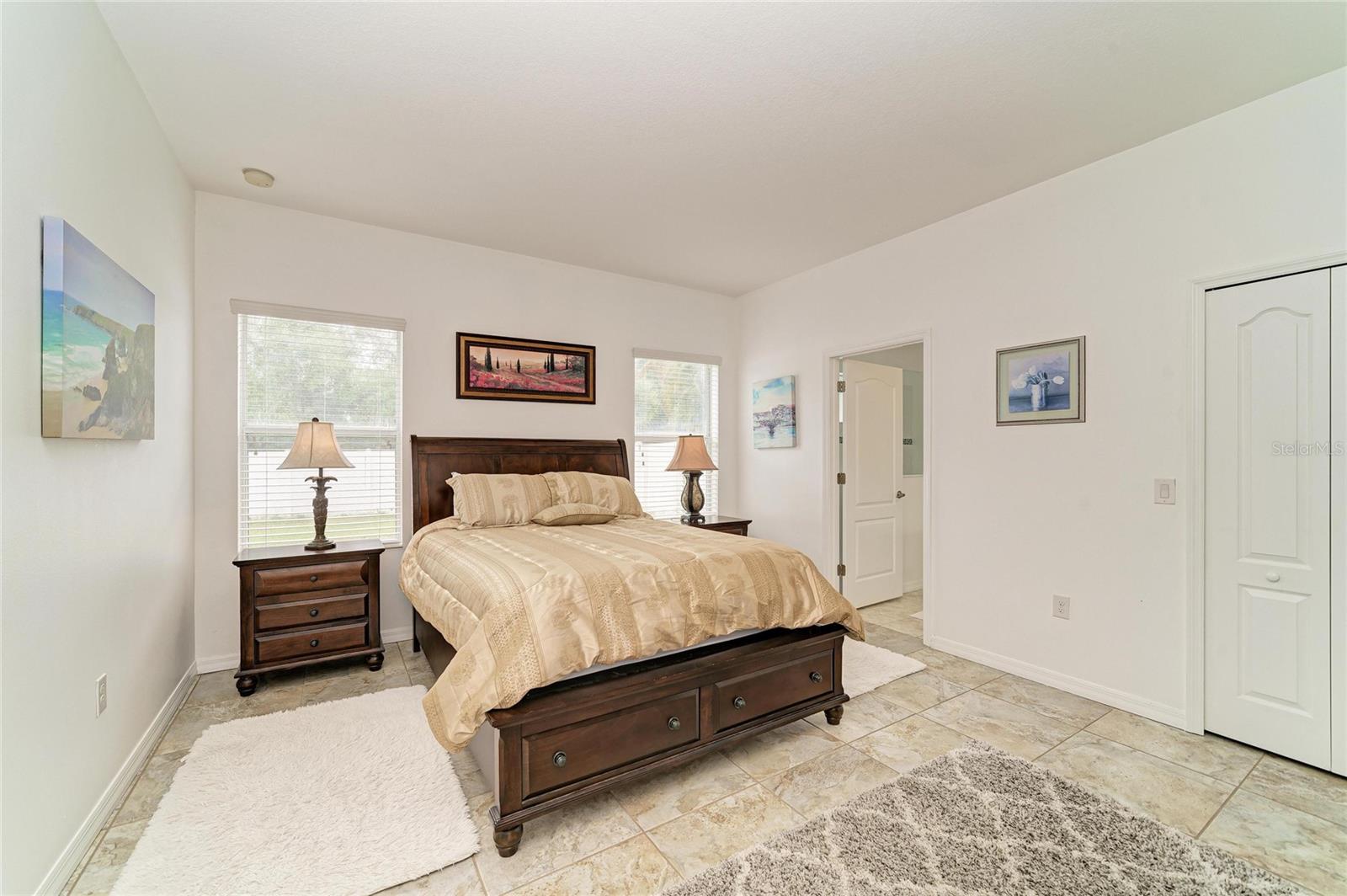 Image 24 of 42 For 4650 Woodbrook Drive