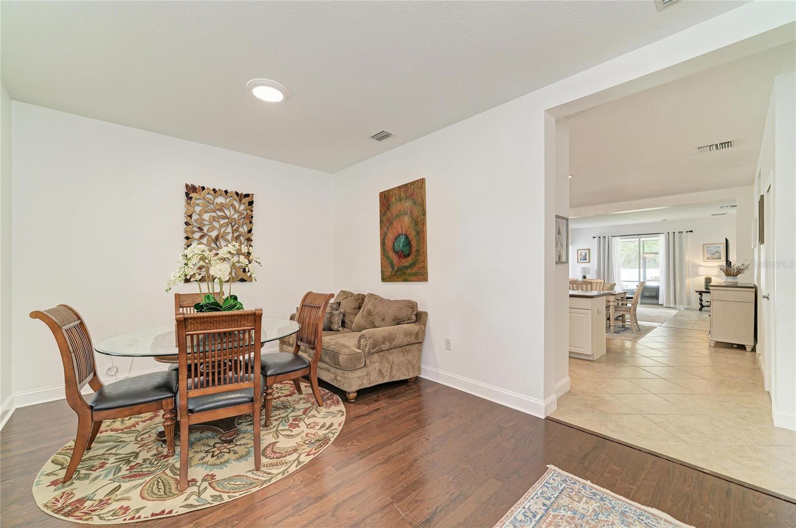 Image 6 of 42 For 4650 Woodbrook Drive