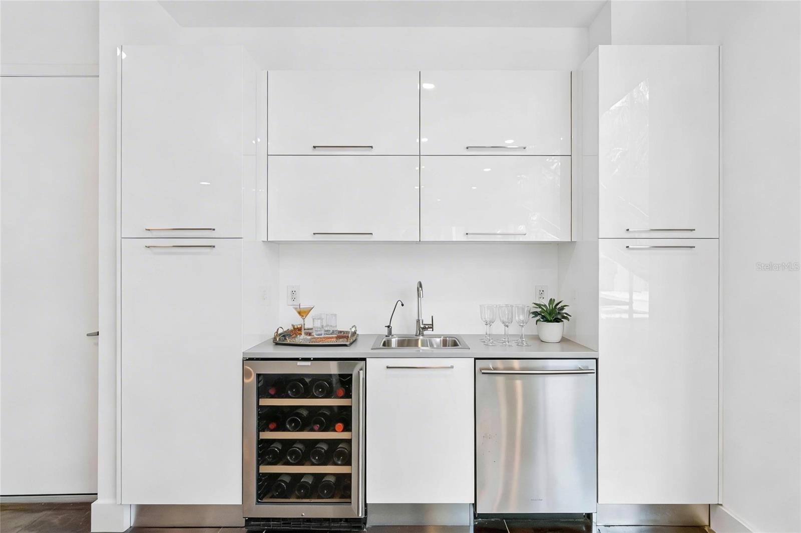 Image 12 of 39 For 1751 Hawthorne Street