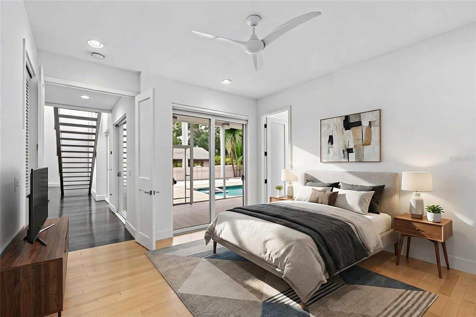 Image 15 of 39 For 1751 Hawthorne Street