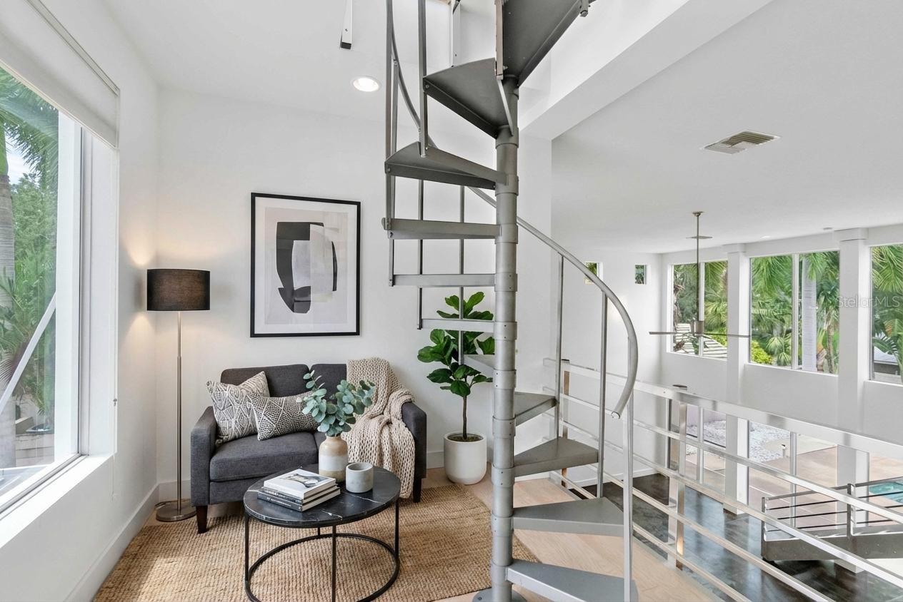 Image 29 of 39 For 1751 Hawthorne Street