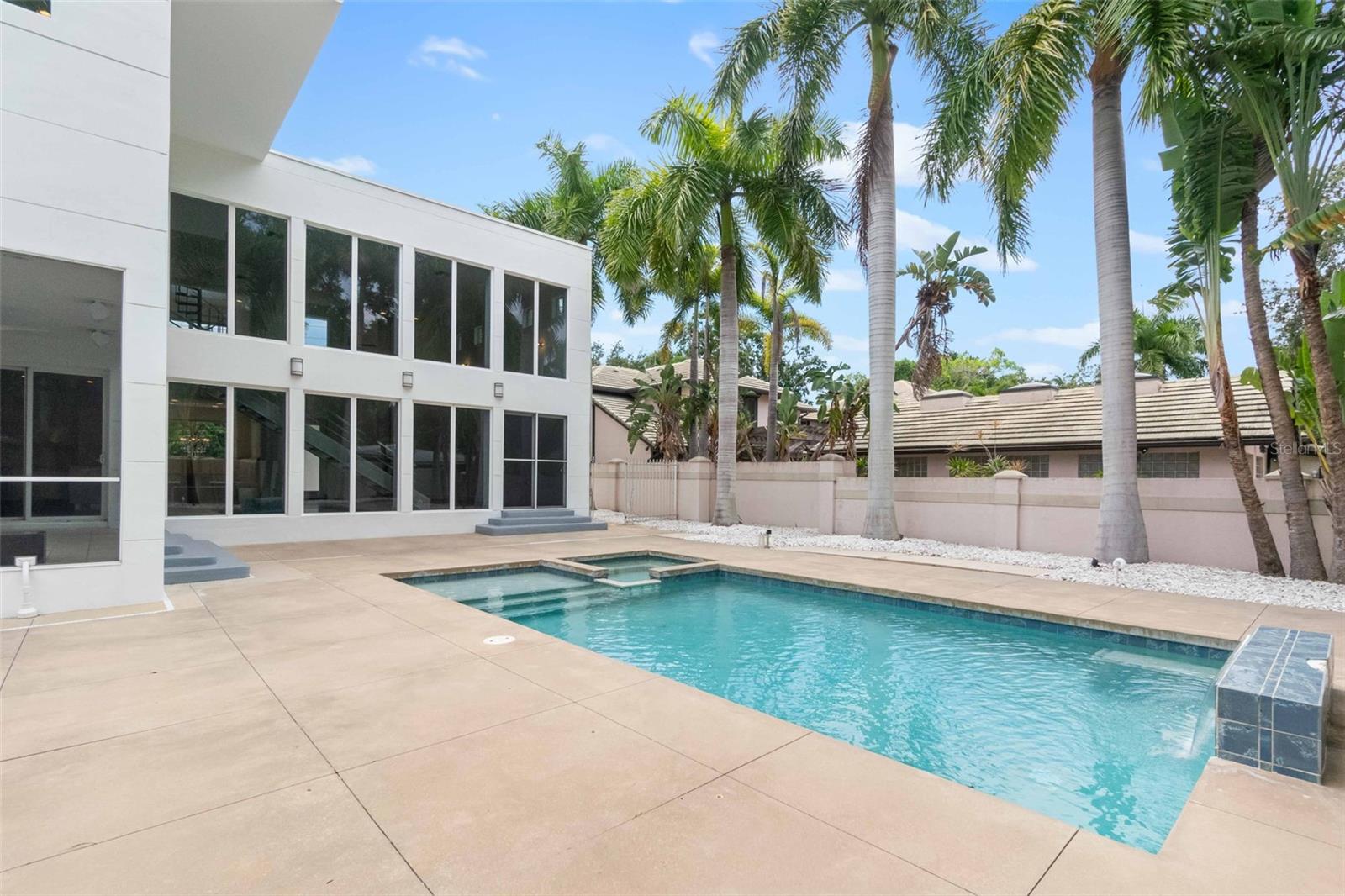 Image 39 of 39 For 1751 Hawthorne Street