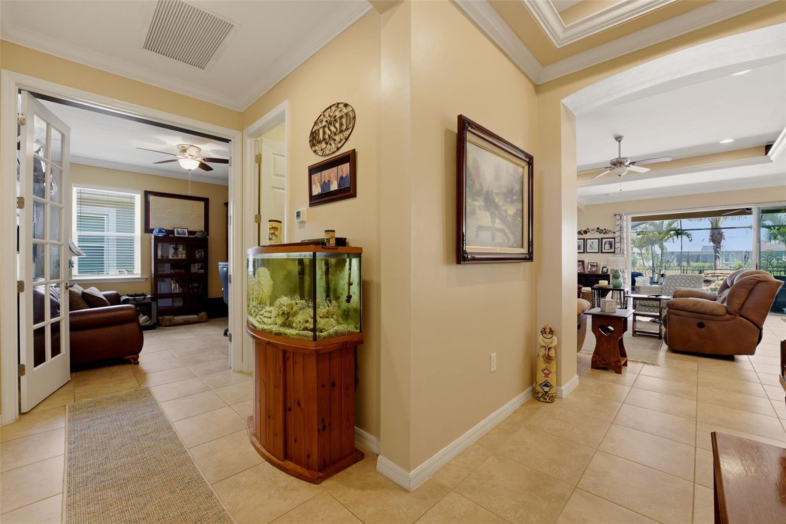 Image 13 of 43 For 11622 Parrotfish Street