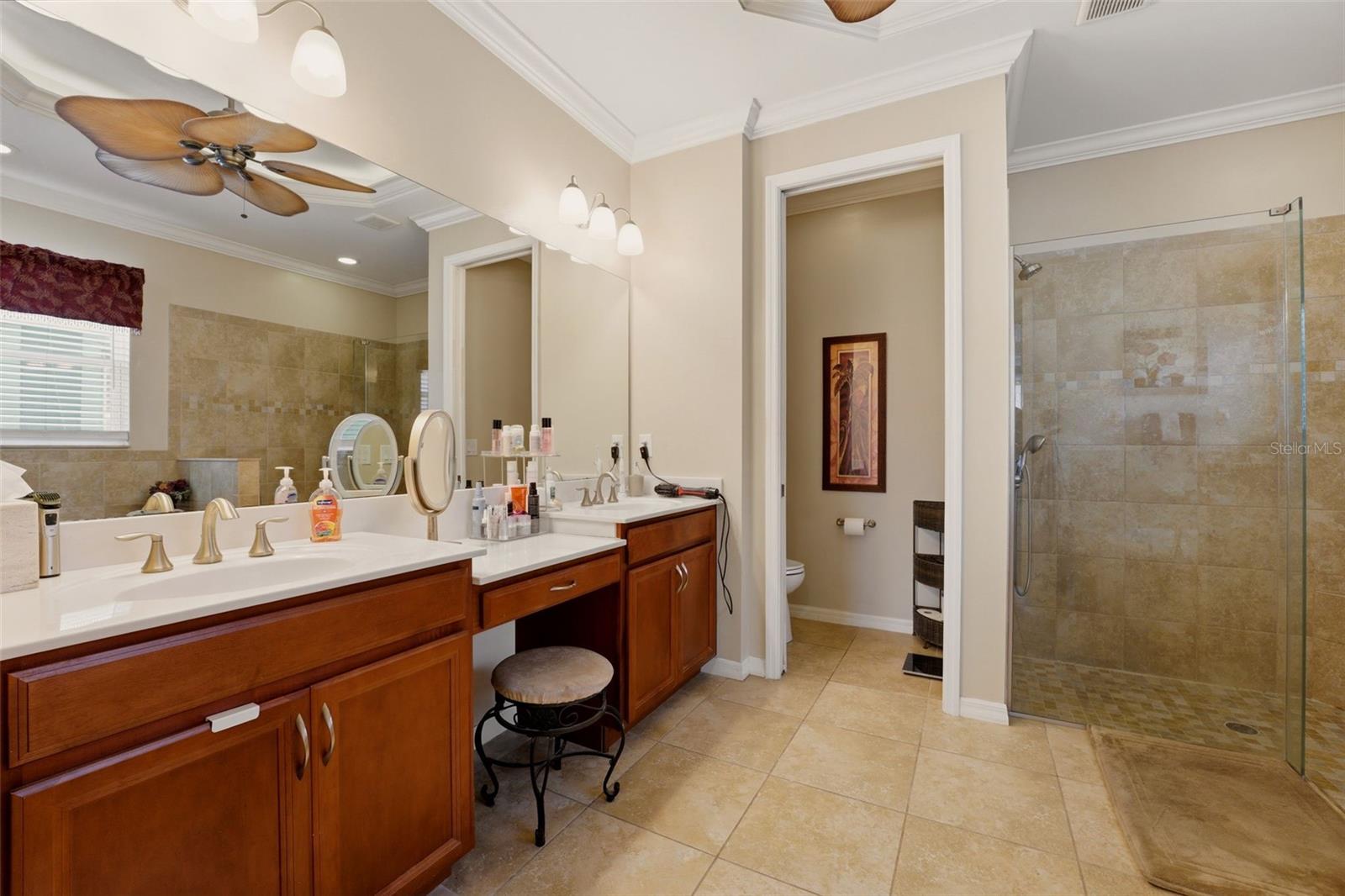 Image 30 of 43 For 11622 Parrotfish Street