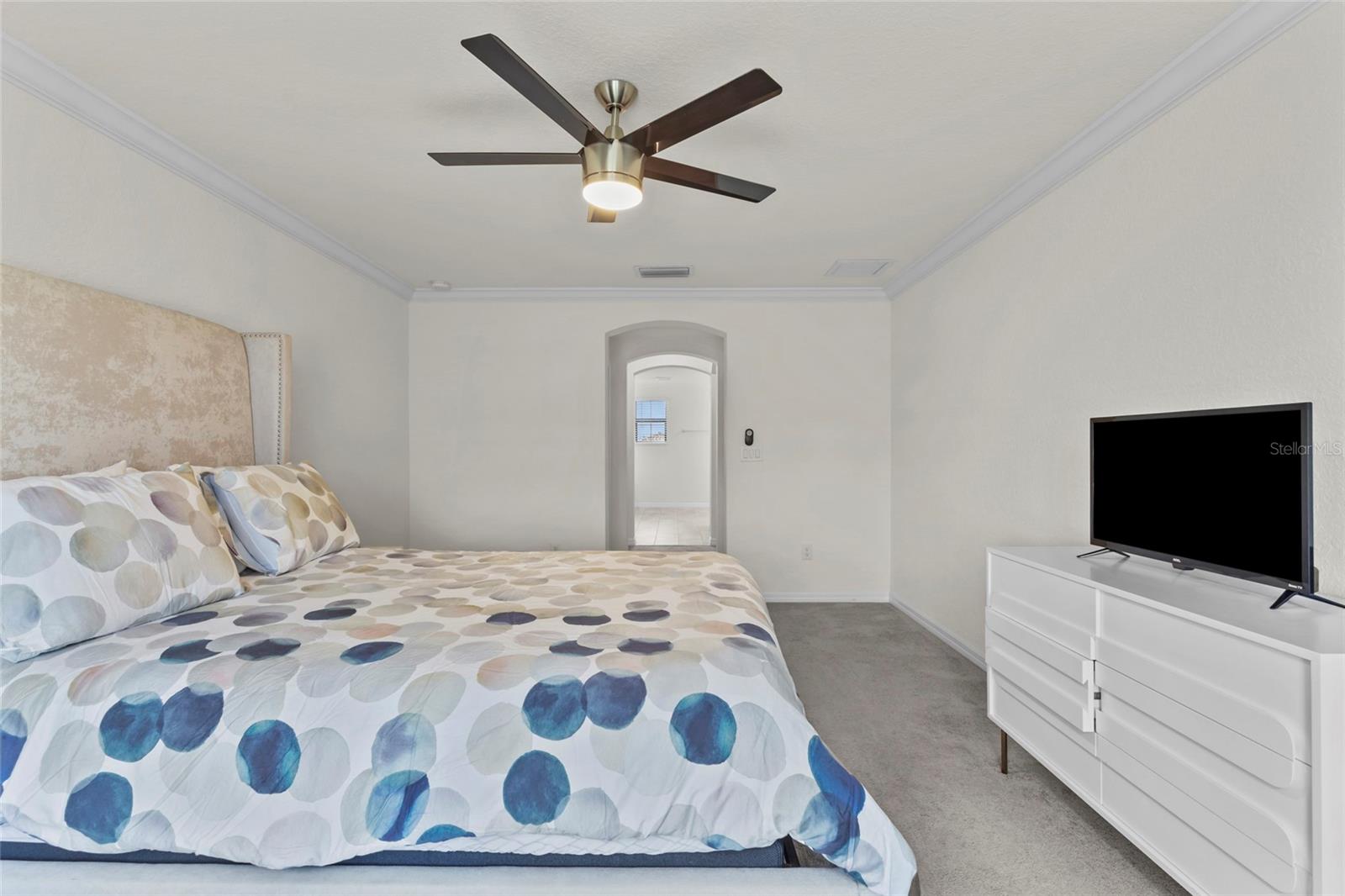 Image 17 of 64 For 6542 Clairborne Lane