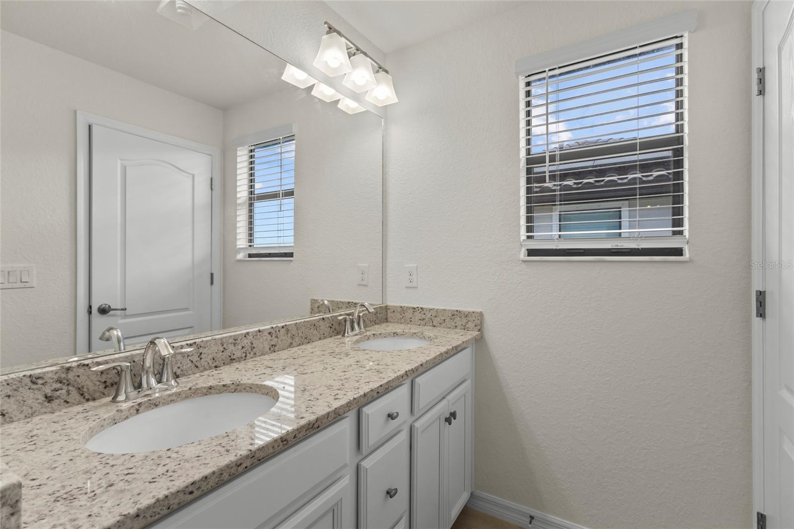 Image 24 of 64 For 6542 Clairborne Lane