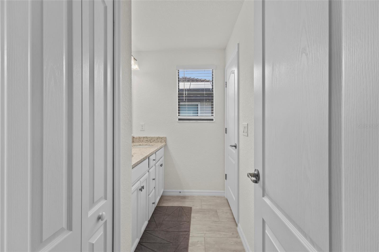 Image 26 of 64 For 6542 Clairborne Lane