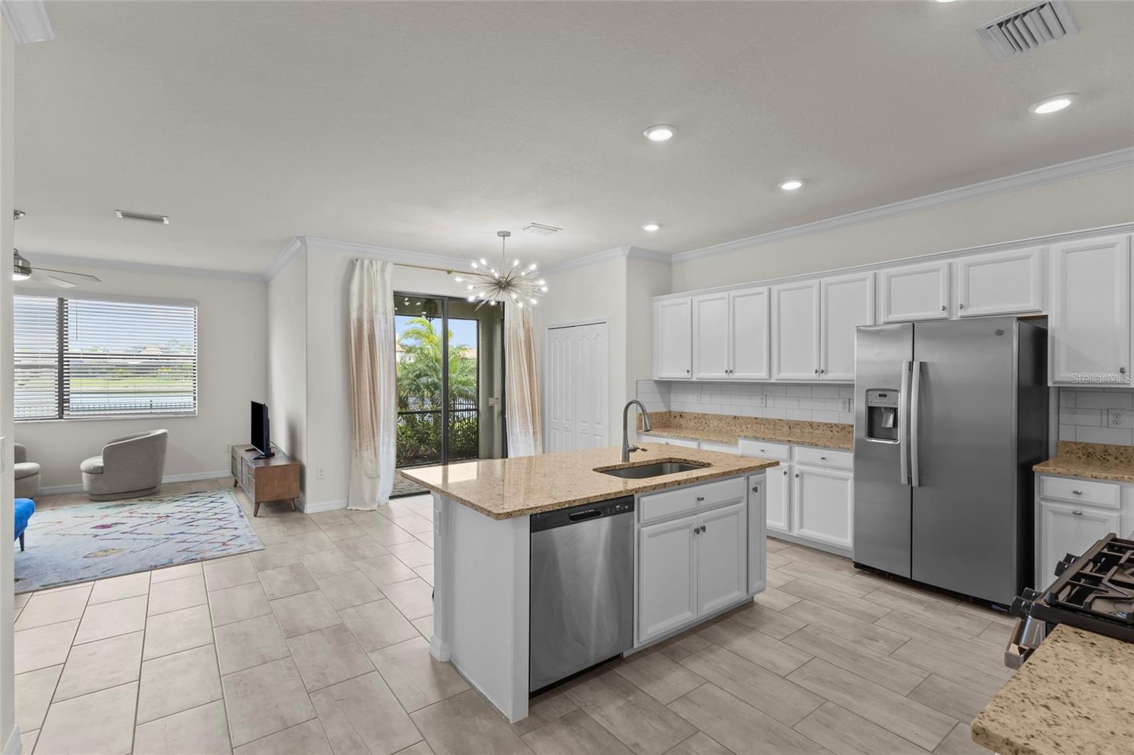 Image 42 of 64 For 6542 Clairborne Lane