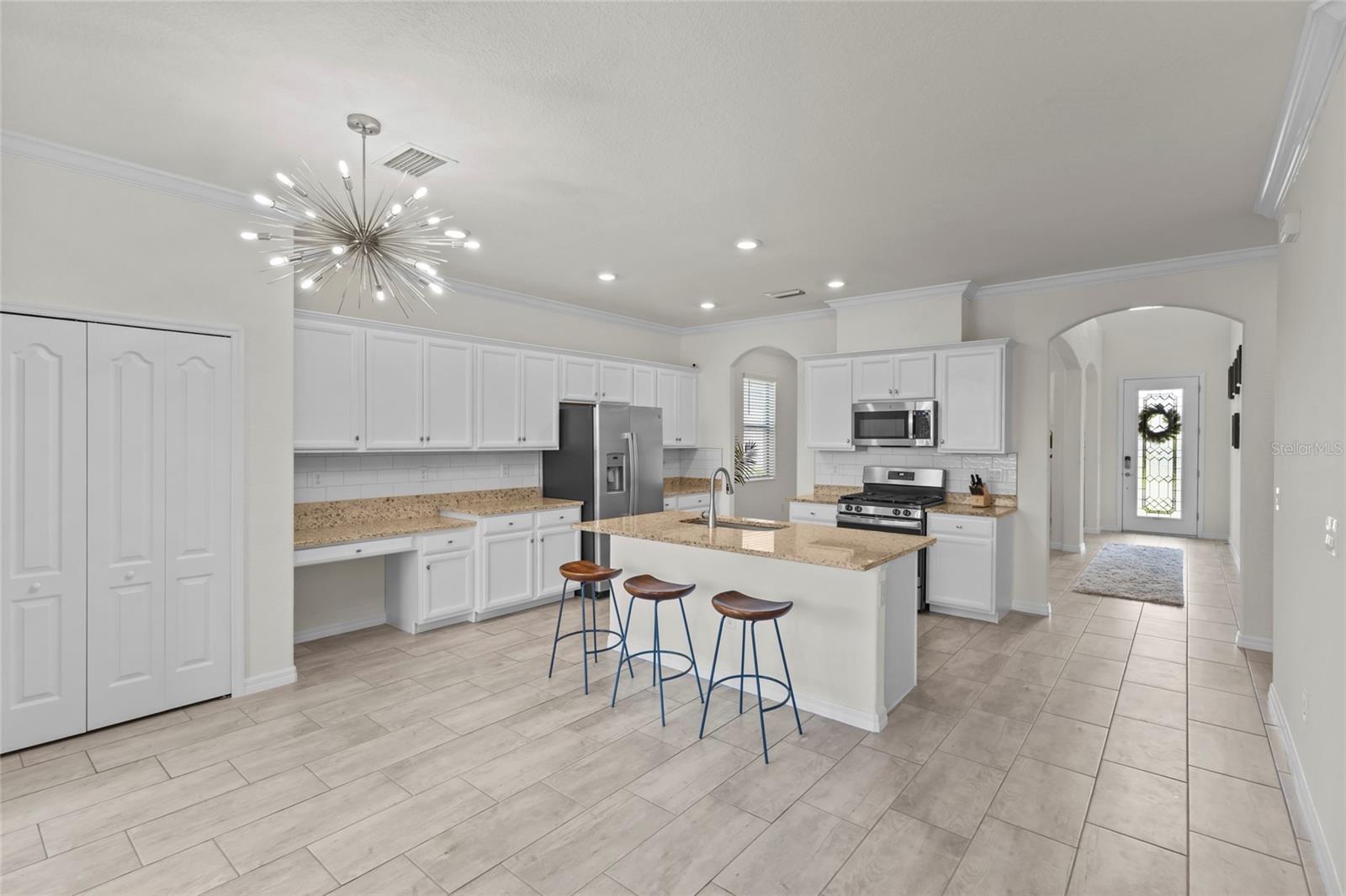 Image 47 of 64 For 6542 Clairborne Lane