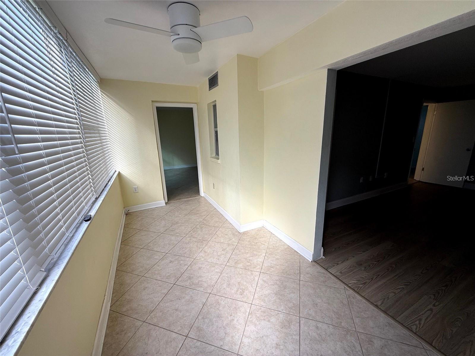 Image 9 of 19 For 4775 Cove Circle 202