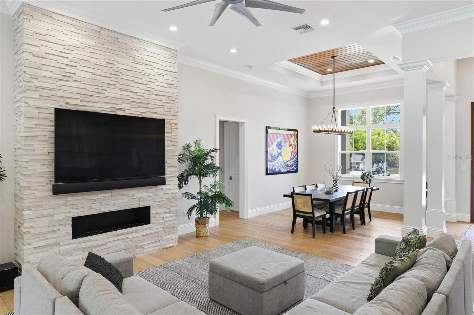 Image 10 of 69 For 1705 Wisconsin Lane