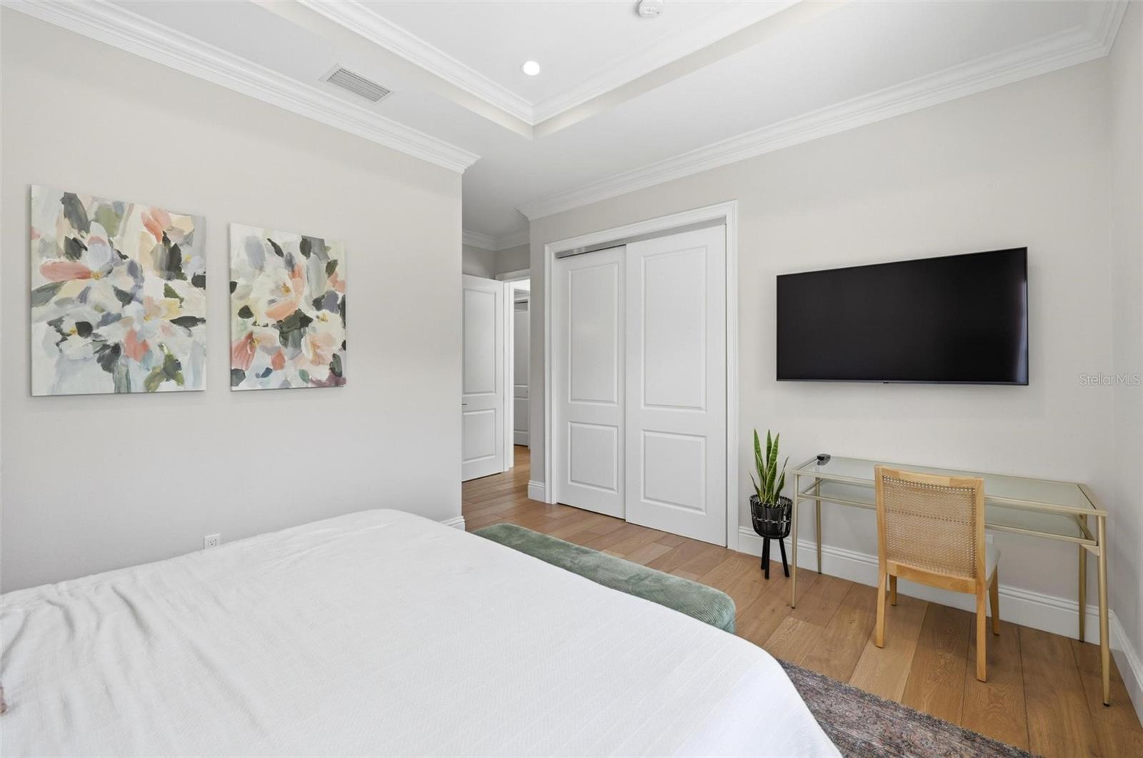 Image 32 of 69 For 1705 Wisconsin Lane