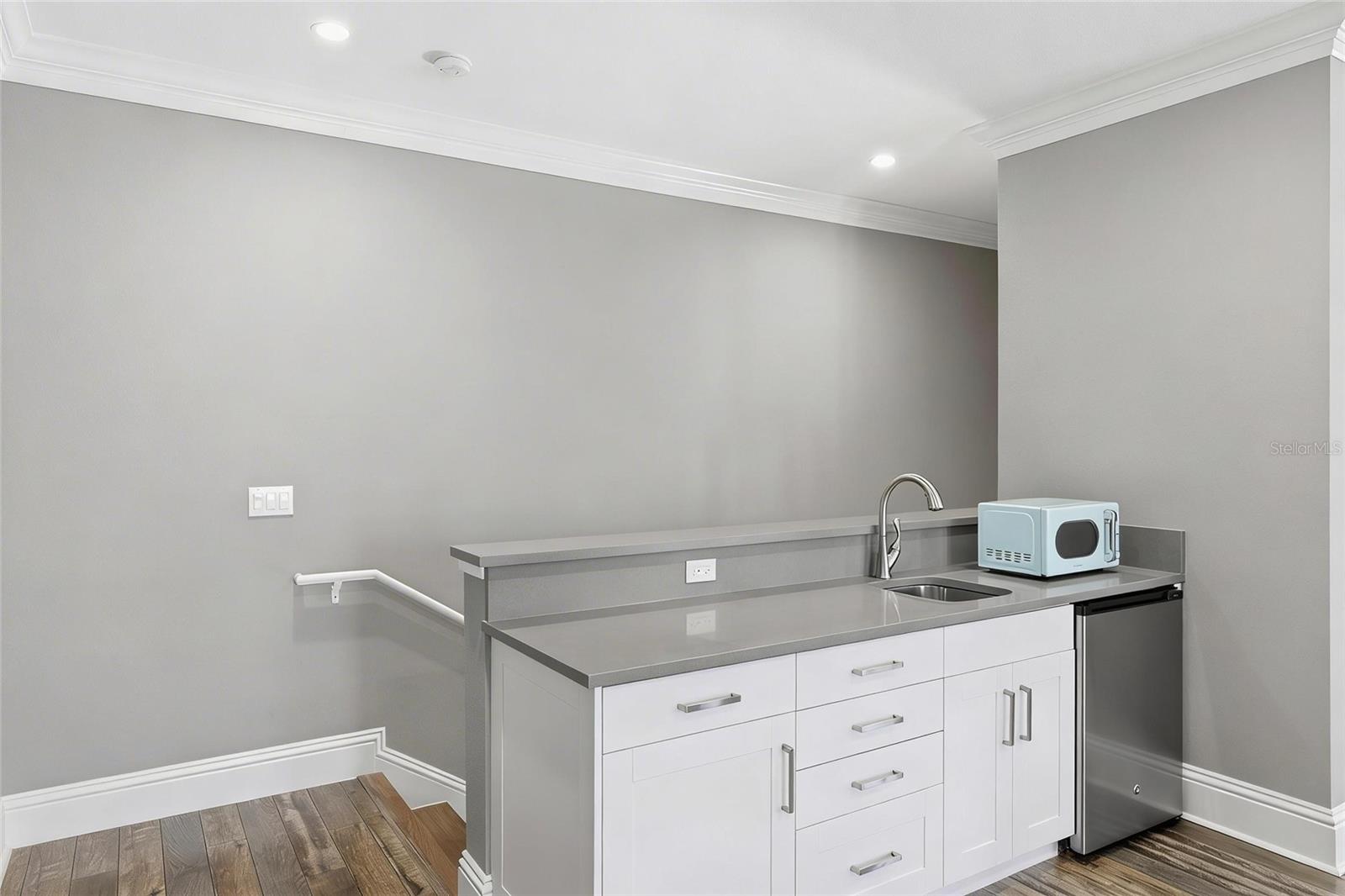 Image 44 of 69 For 1705 Wisconsin Lane