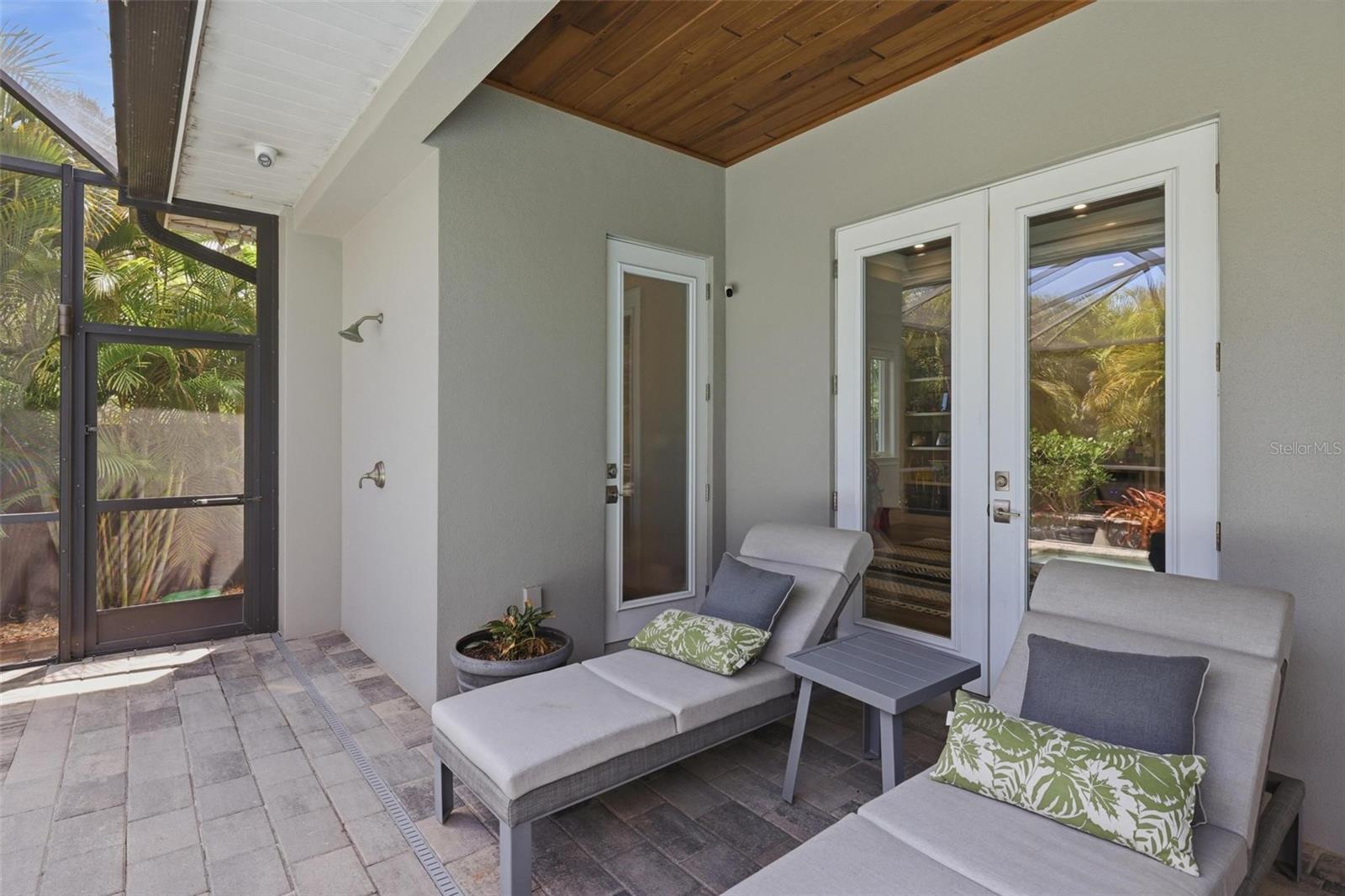 Image 52 of 69 For 1705 Wisconsin Lane