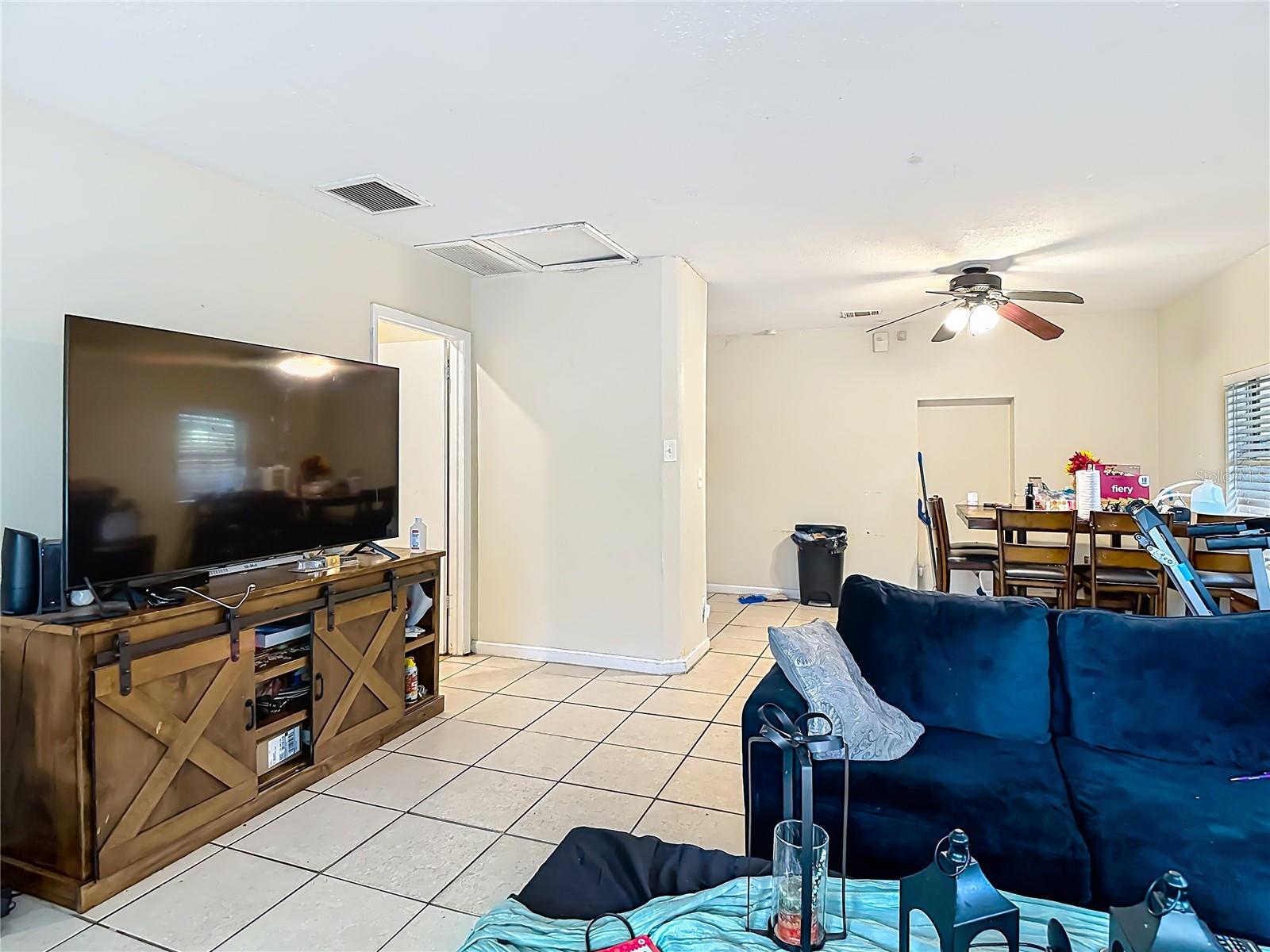 Image 16 of 25 For 3804 52nd Street