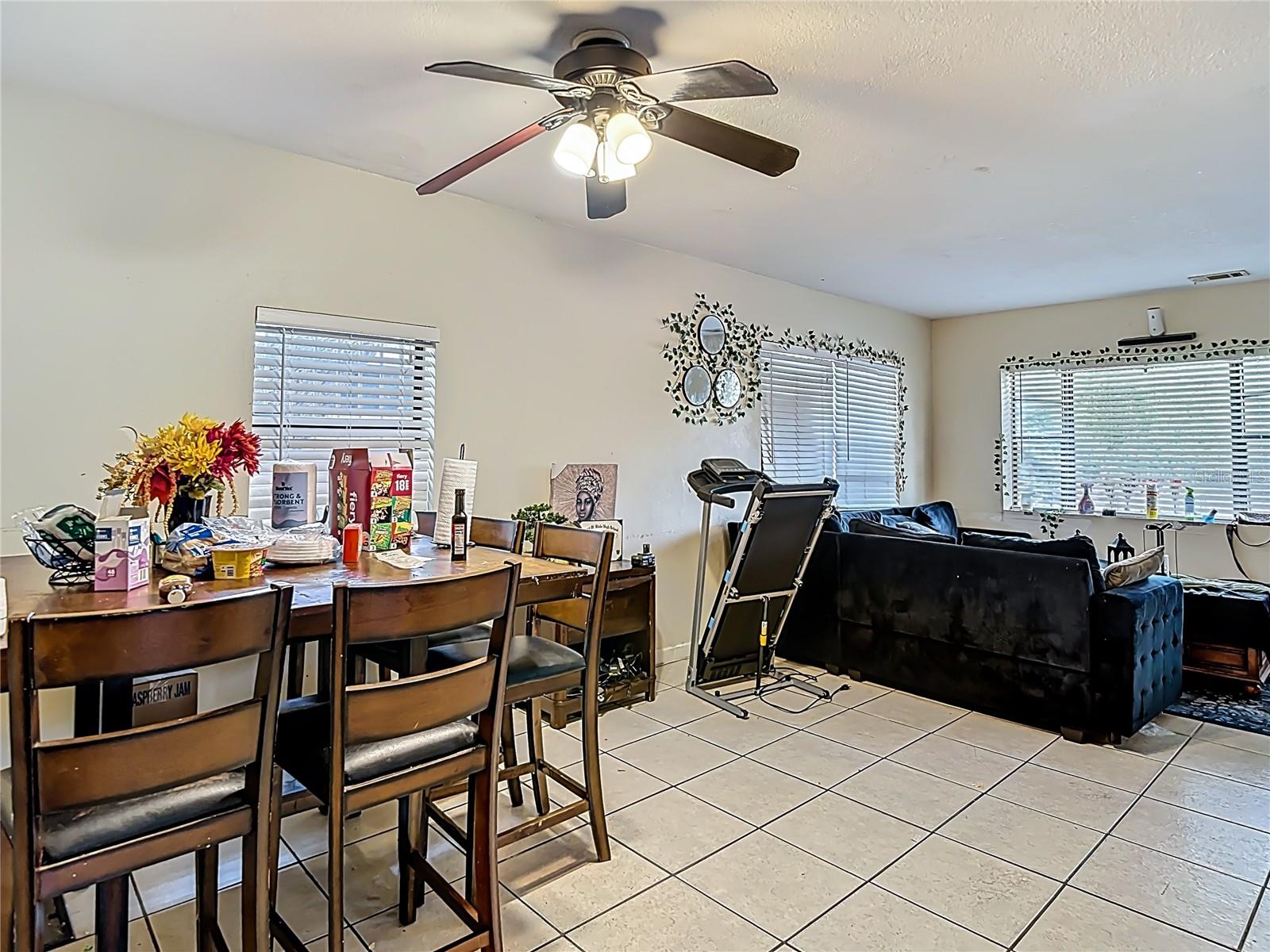 Image 20 of 25 For 3804 52nd Street