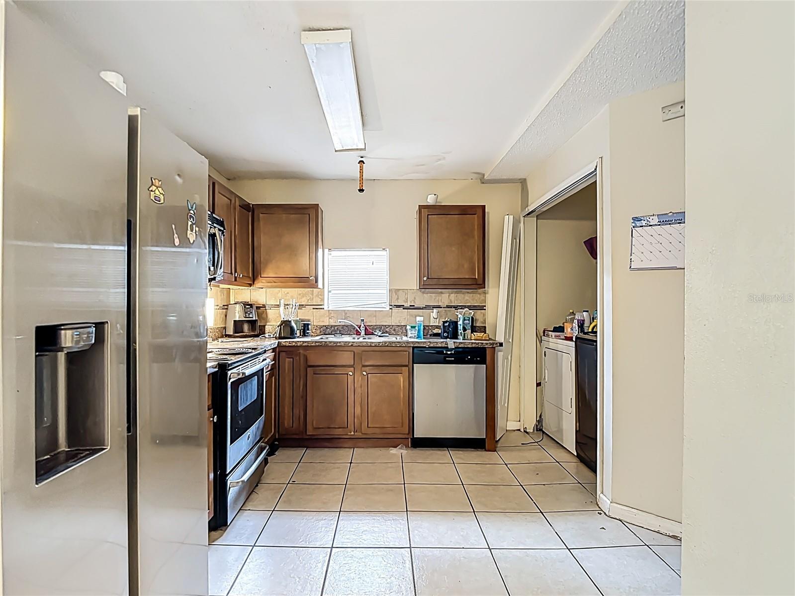 Image 21 of 25 For 3804 52nd Street