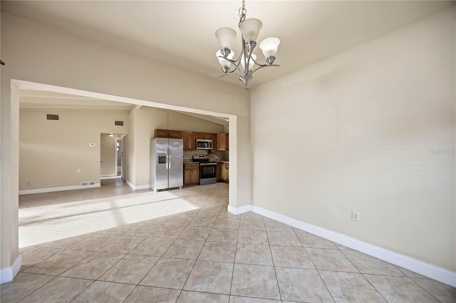 Image 10 of 30 For 2715 Ingot Place