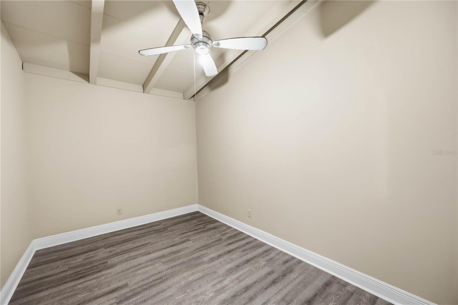 Image 16 of 30 For 2715 Ingot Place