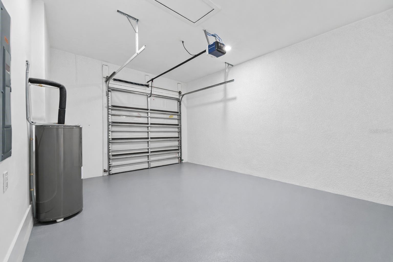 Image 16 of 16 For 1024-1026 Diplomat Parkway E 26