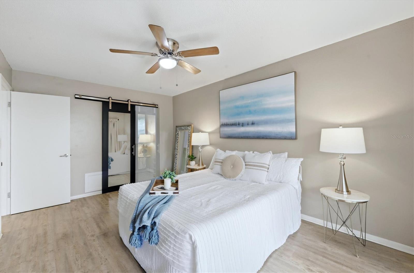 Image 17 of 34 For 405 Menendez Street