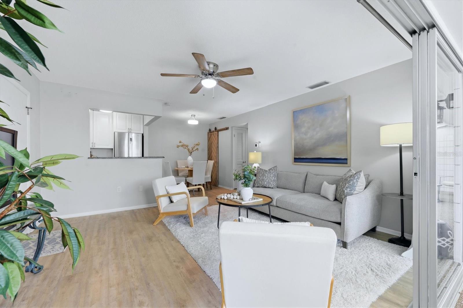 Image 7 of 34 For 405 Menendez Street