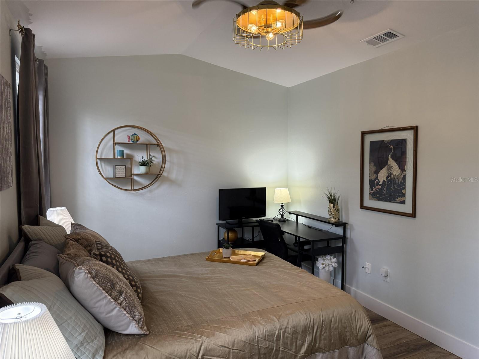 Image 20 of 47 For 3304 Lisa Lane 102