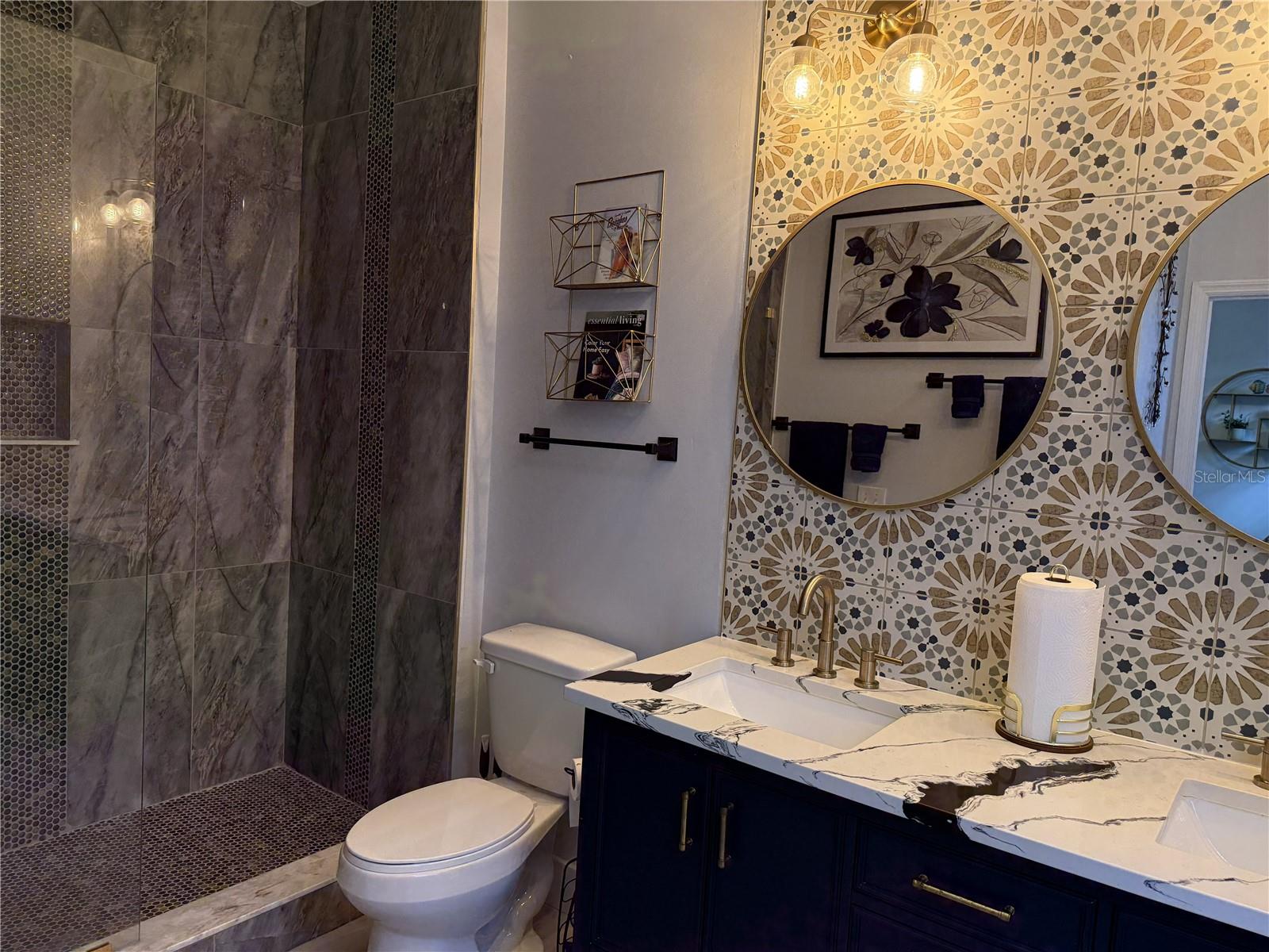 Image 23 of 47 For 3304 Lisa Lane 102