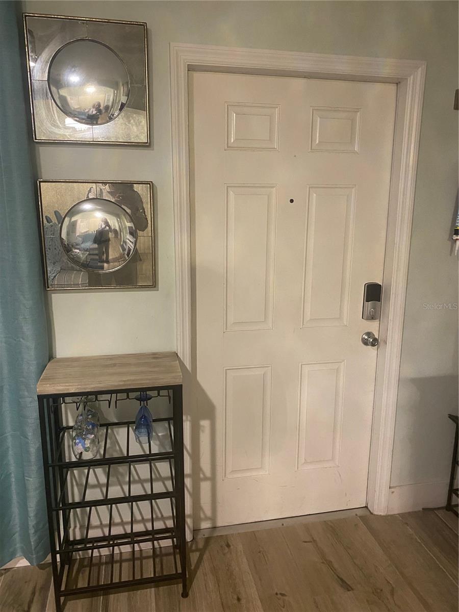 Image 35 of 47 For 3304 Lisa Lane 102