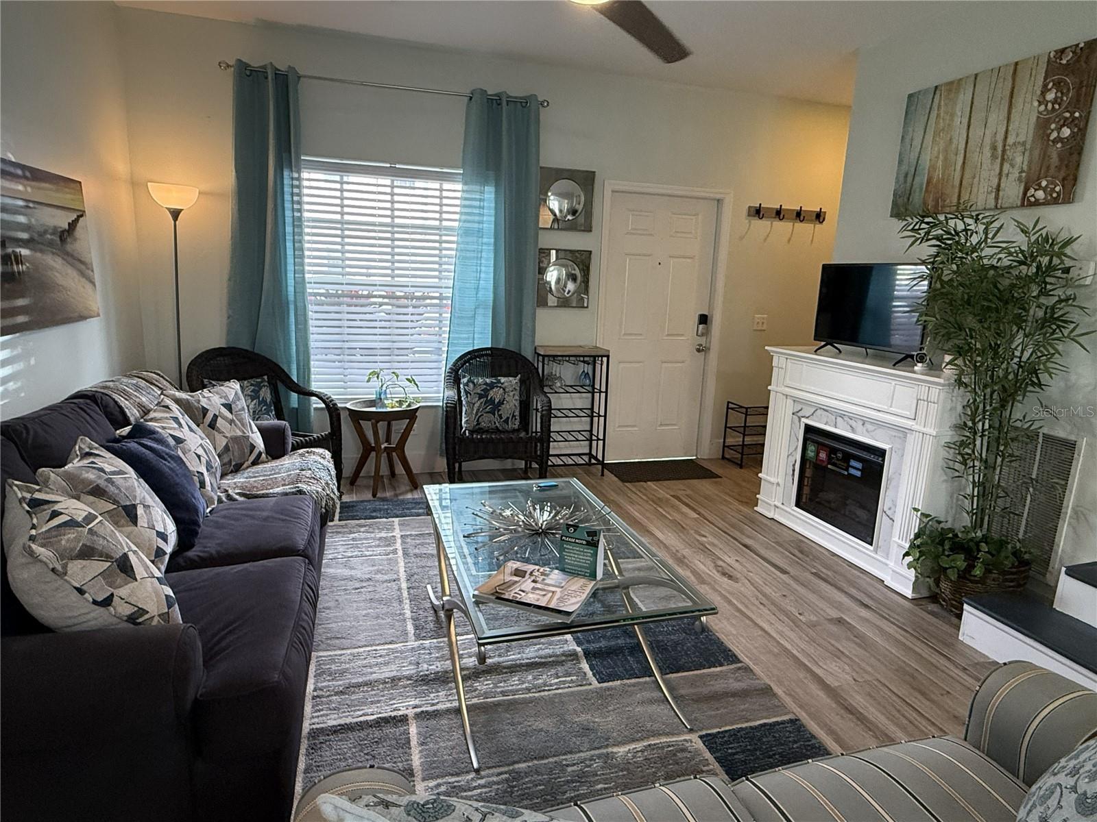 Image 4 of 47 For 3304 Lisa Lane 102