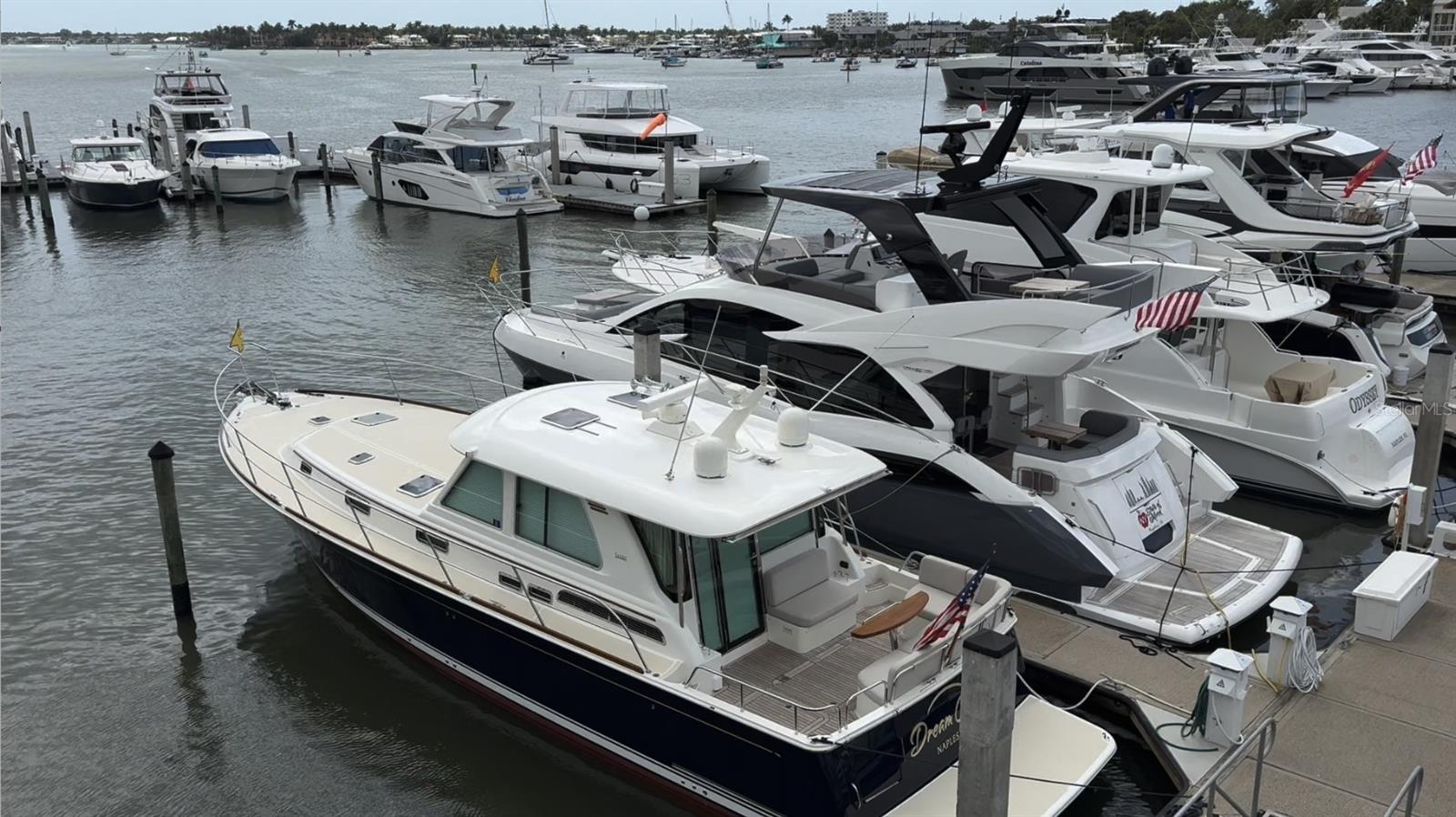 Image 45 of 47 For 3304 Lisa Lane 102