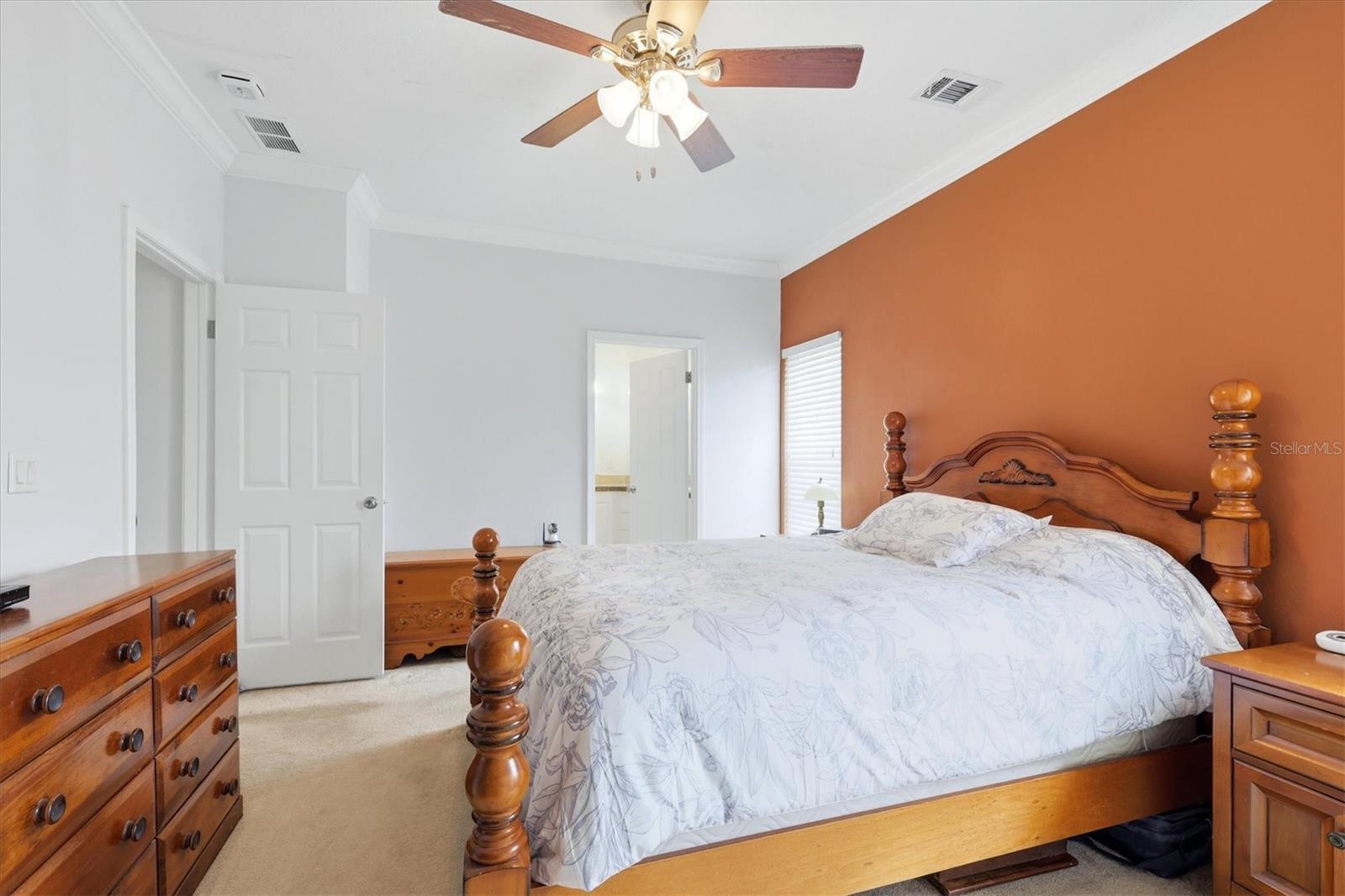 Image 20 of 43 For 1 Meadow Circle