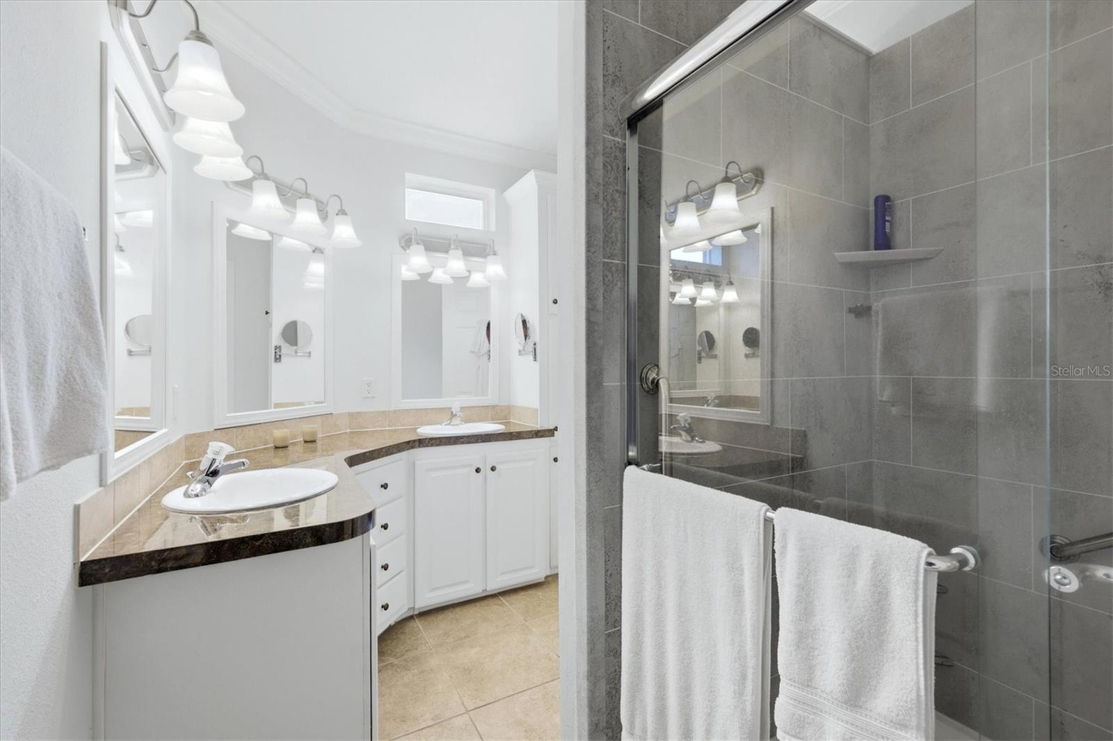 Image 21 of 43 For 1 Meadow Circle