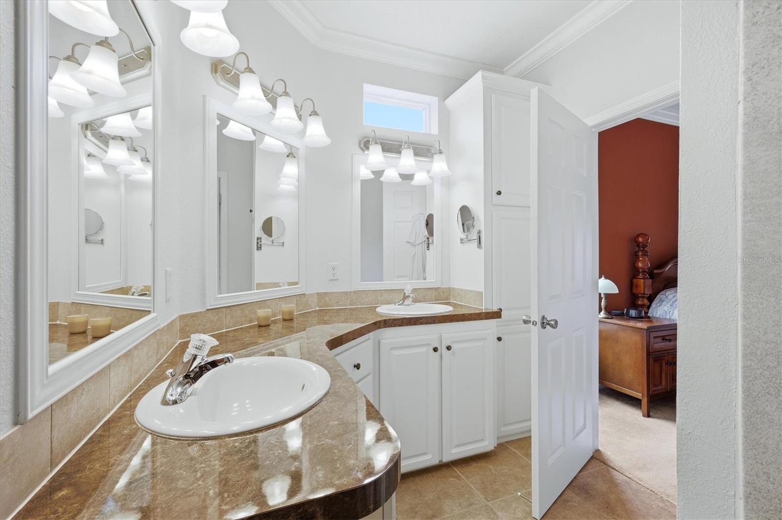 Image 22 of 43 For 1 Meadow Circle