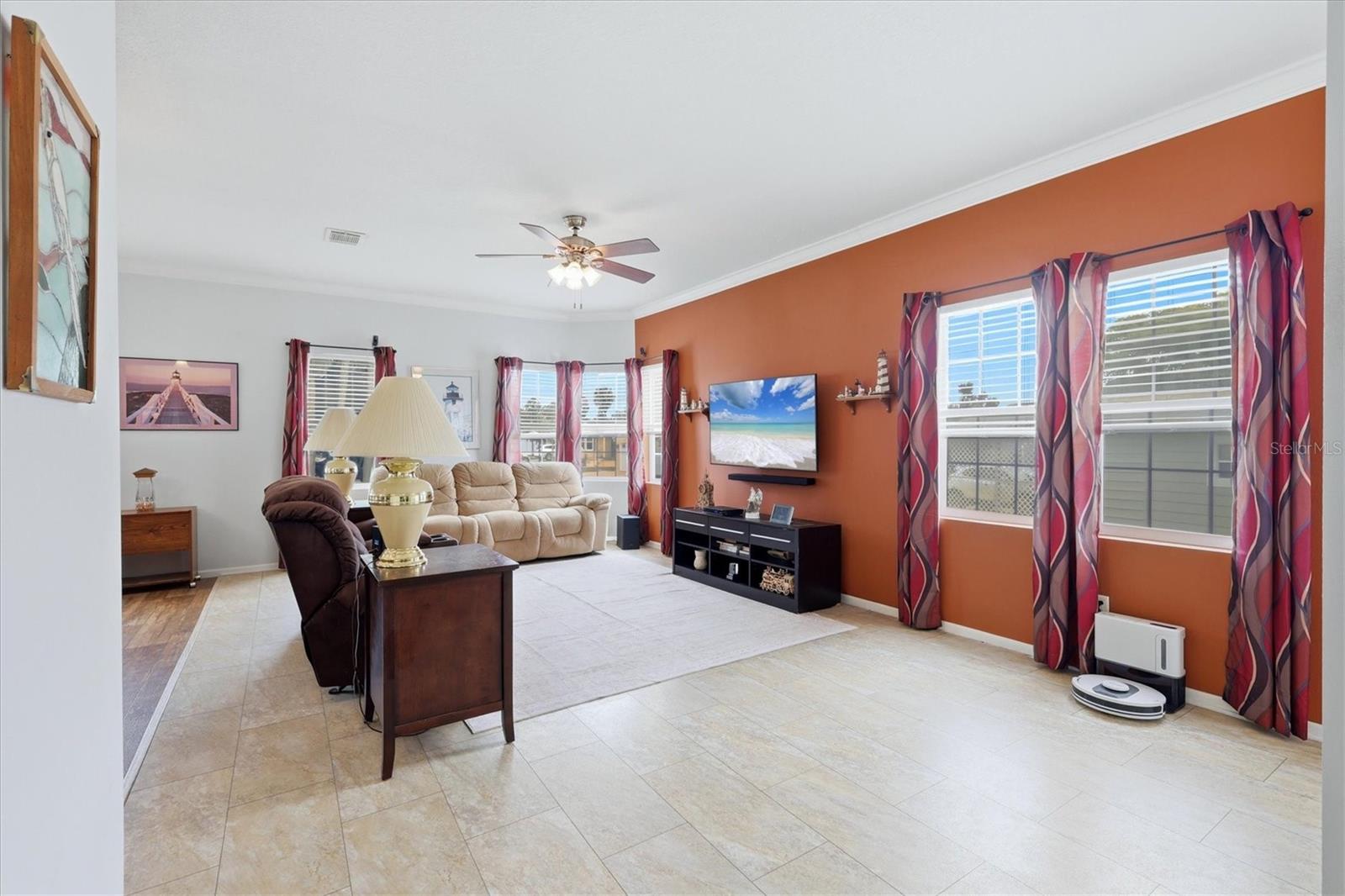 Image 7 of 43 For 1 Meadow Circle