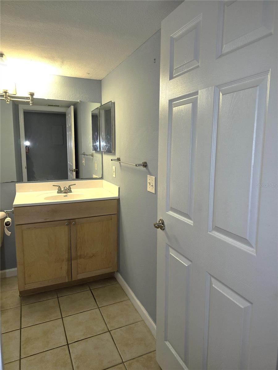 Image 13 of 17 For 2500 Winding Creek Boulevard E205