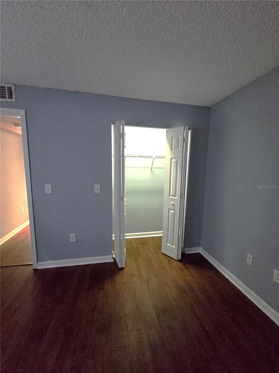 Image 14 of 17 For 2500 Winding Creek Boulevard E205