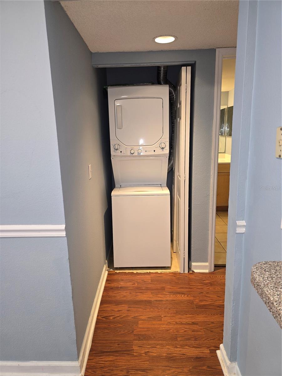 Image 7 of 17 For 2500 Winding Creek Boulevard E205