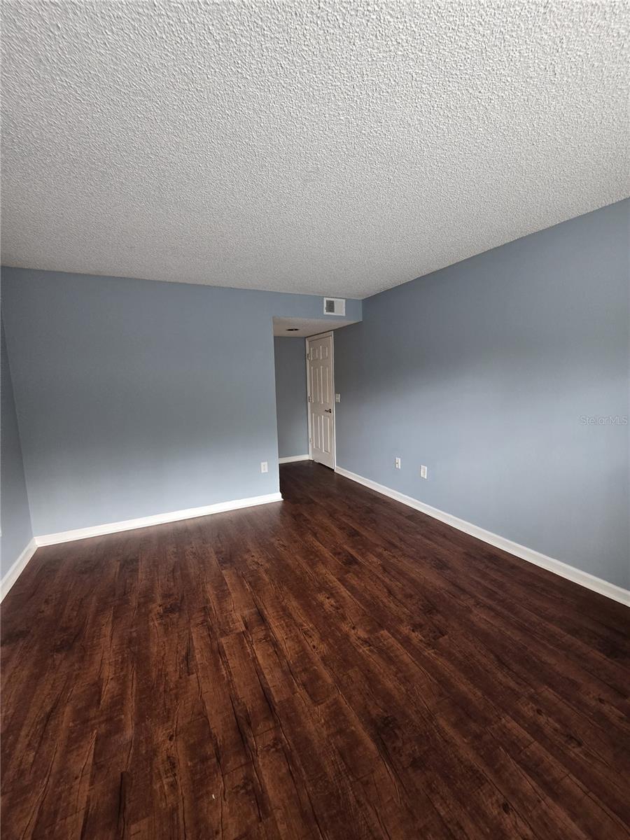 Image 9 of 17 For 2500 Winding Creek Boulevard E205