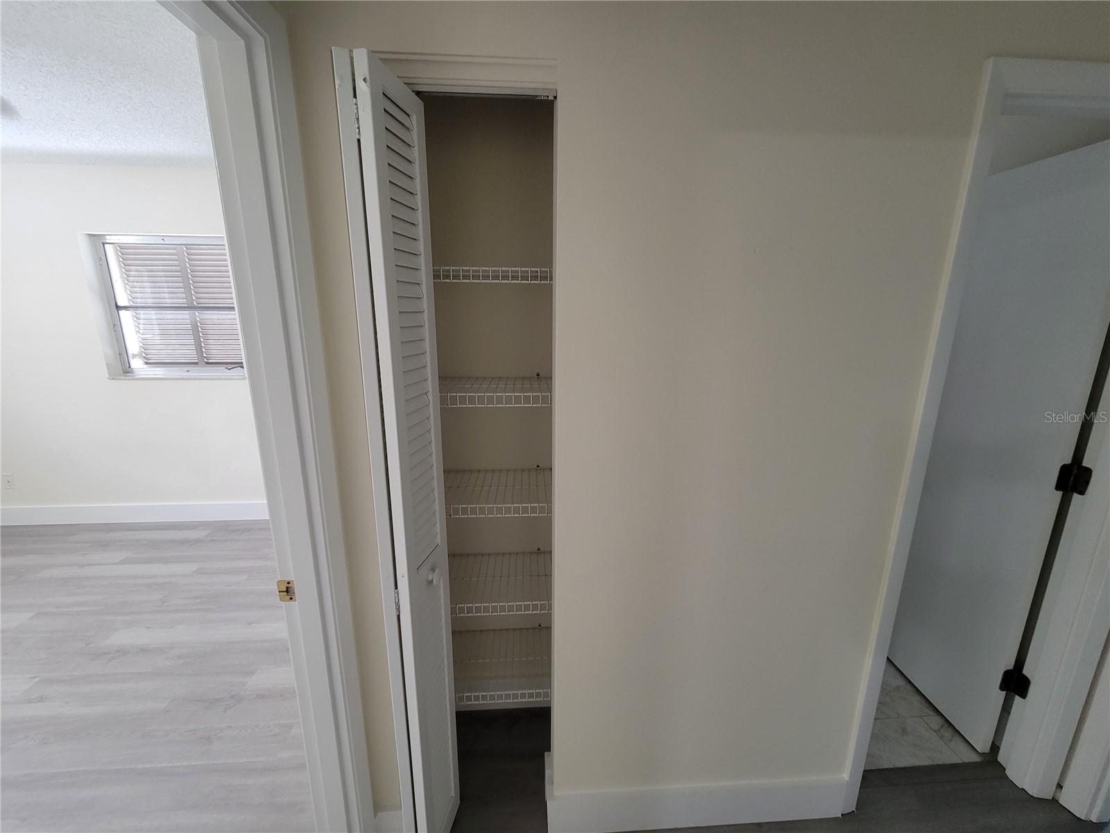 Image 22 of 33 For 1028 Lillian Street