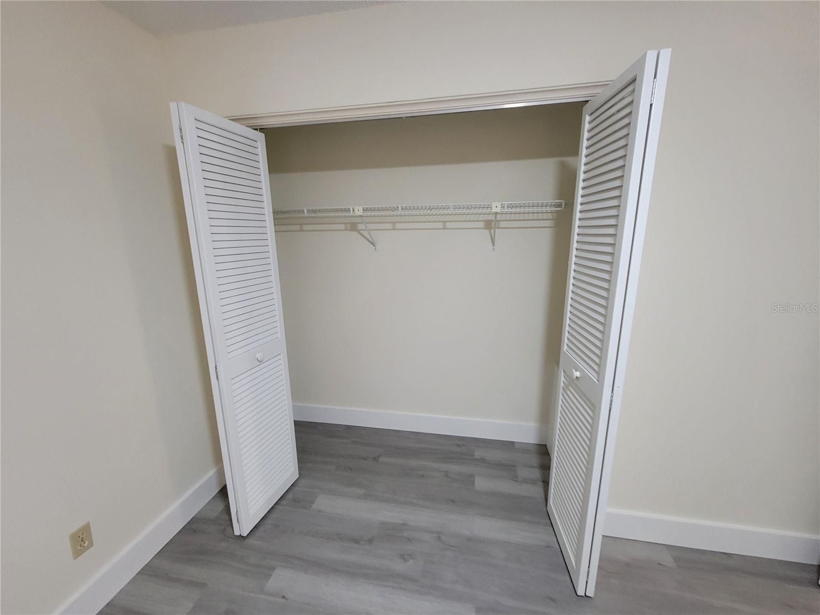 Image 24 of 33 For 1028 Lillian Street