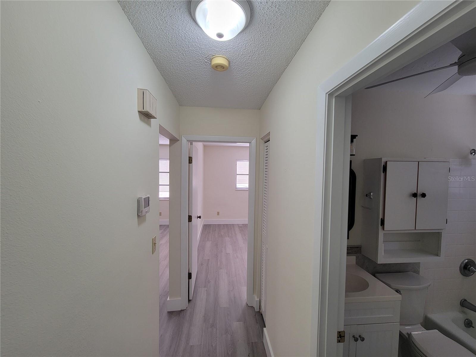 Image 25 of 33 For 1028 Lillian Street