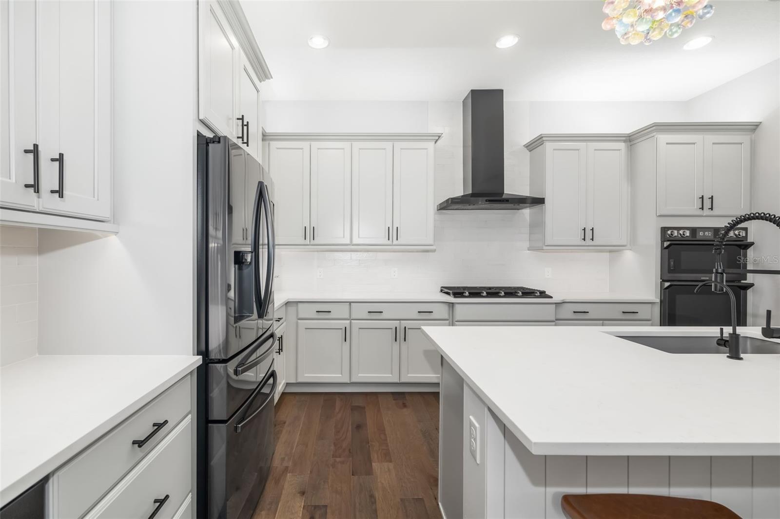 Image 25 of 60 For 438 Whistler Glen