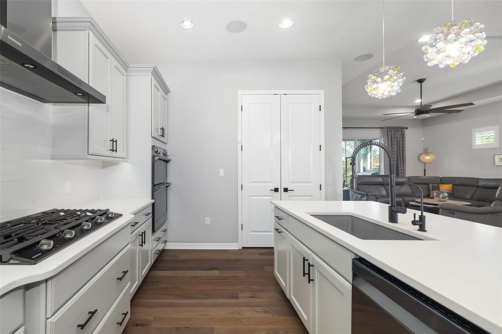 Image 27 of 60 For 438 Whistler Glen