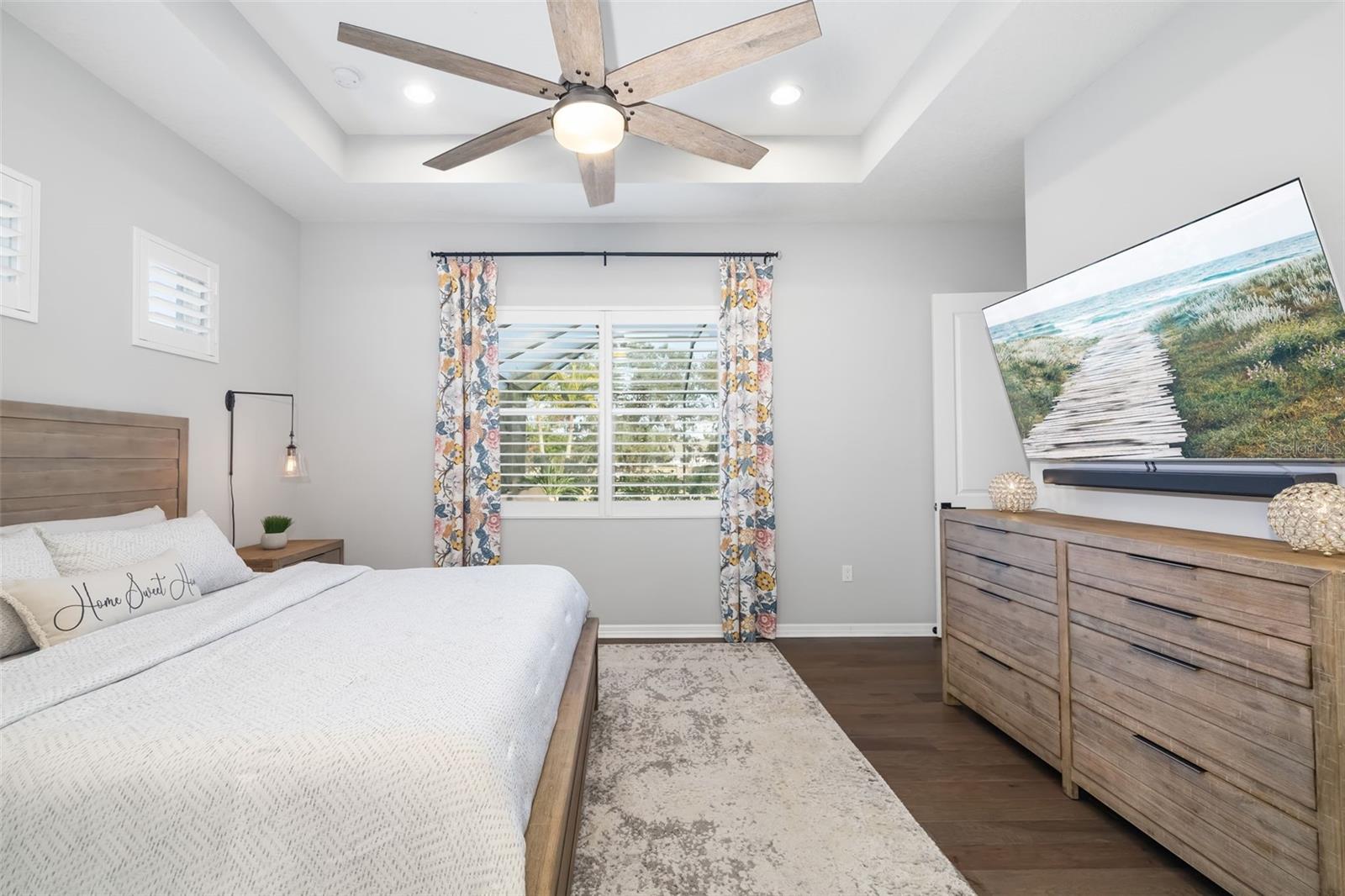 Image 29 of 60 For 438 Whistler Glen