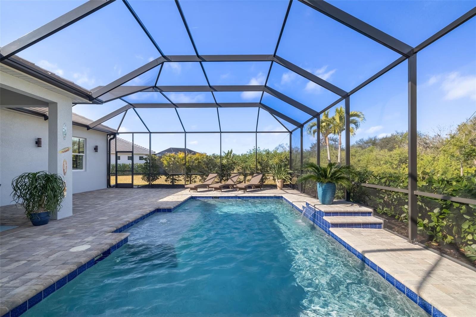 Image 48 of 60 For 438 Whistler Glen