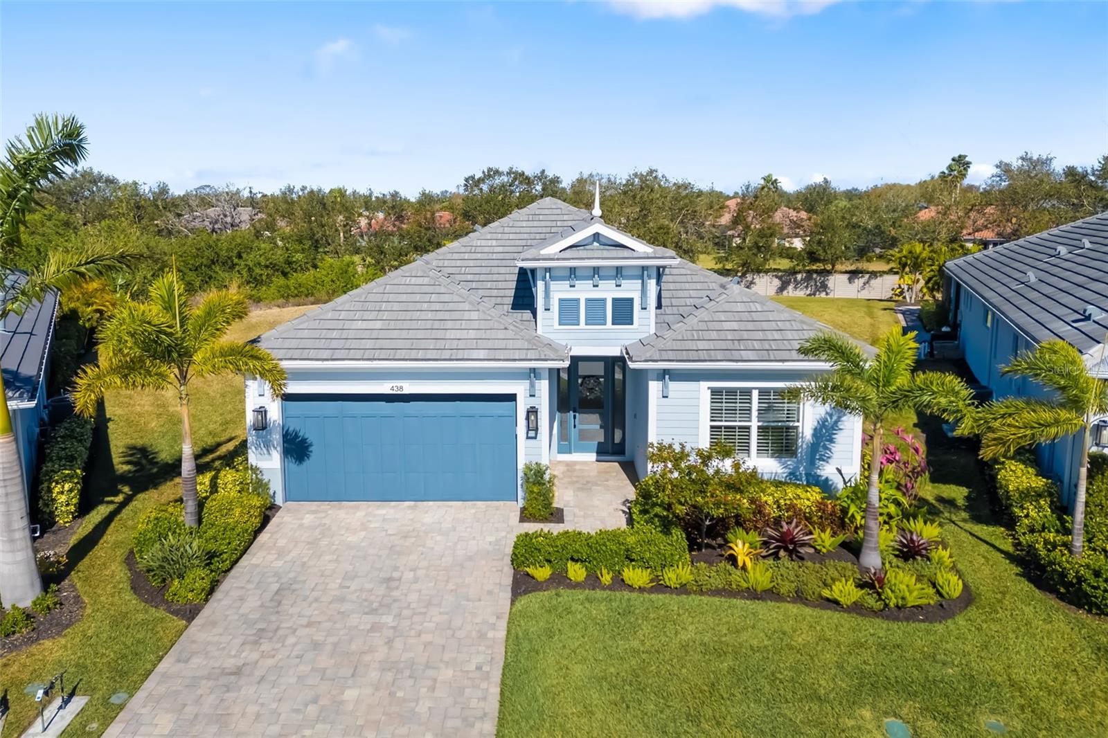 Image 7 of 60 For 438 Whistler Glen