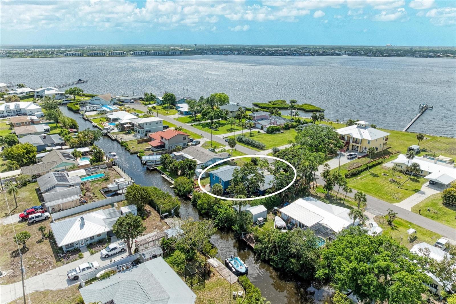 Image 6 of 39 For 4518 7th Street Court E