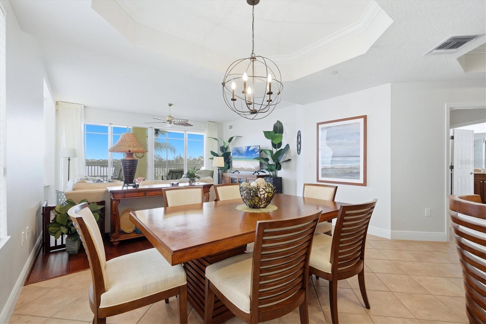 Image 13 of 64 For 6360 Watercrest Way 201