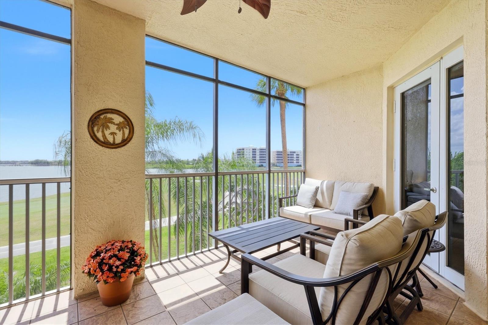 Image 29 of 64 For 6360 Watercrest Way 201